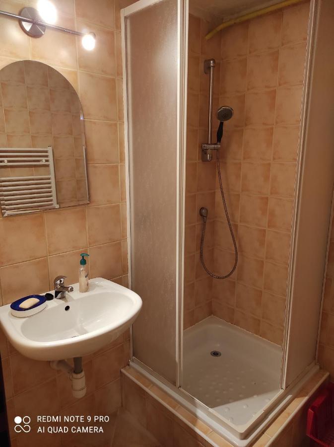 Privat Alma Apartment Nova Lesna Exterior photo